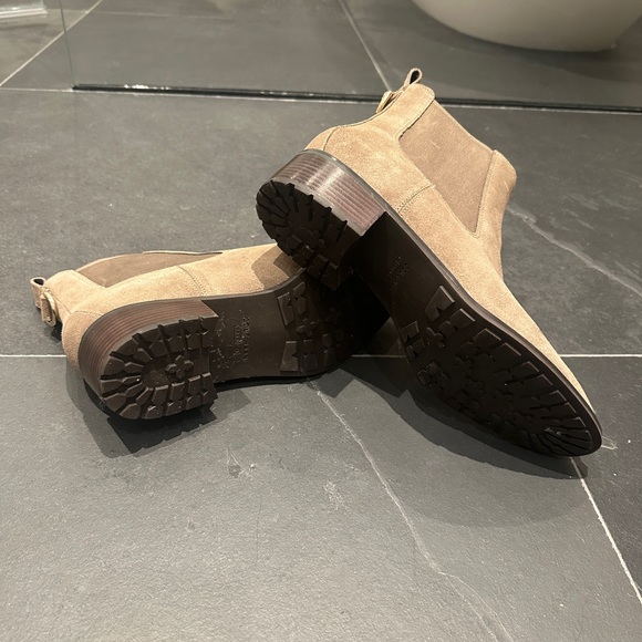 Cole Haan waterproof Chelsea boots tan/beige size 9 - Picture 7 of 9